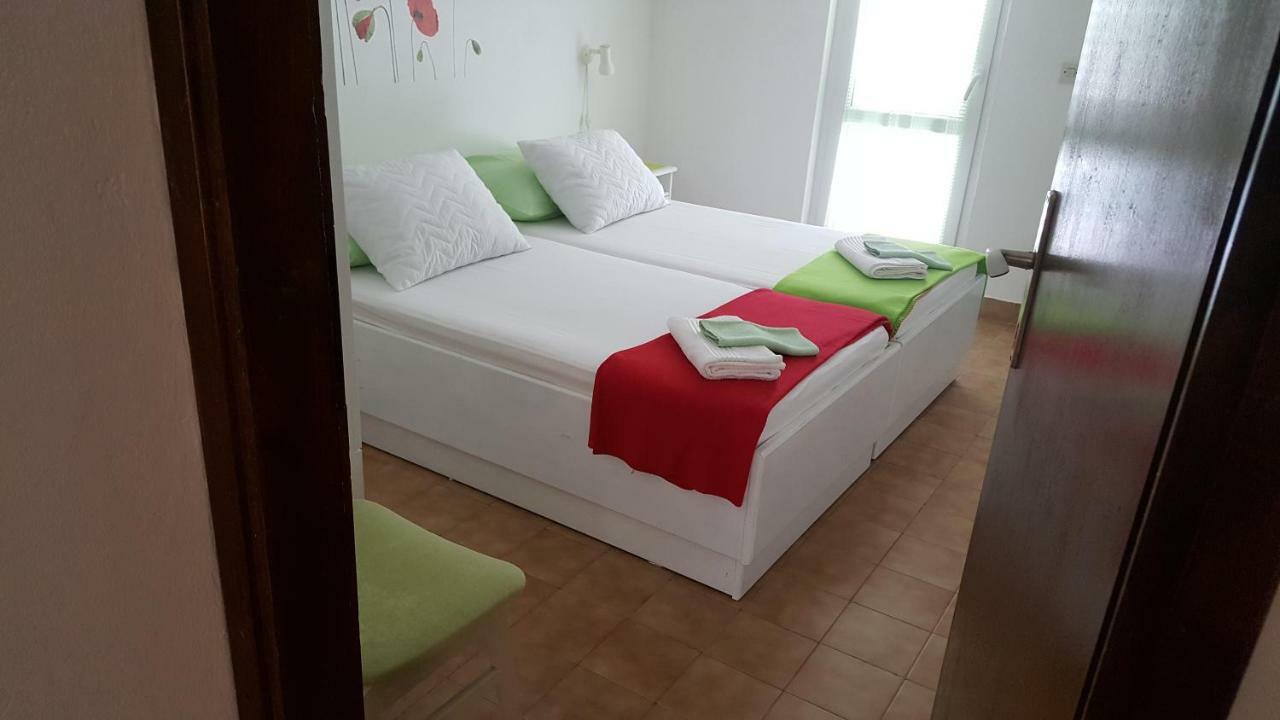 Apartment Zdenka Prozura ภายนอก รูปภาพ